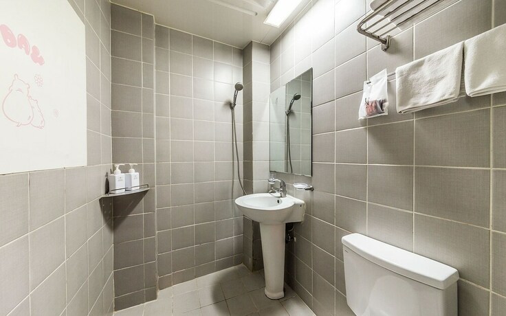 Imagen de la habitación del Hotel Cheonho Orange. Foto 19
