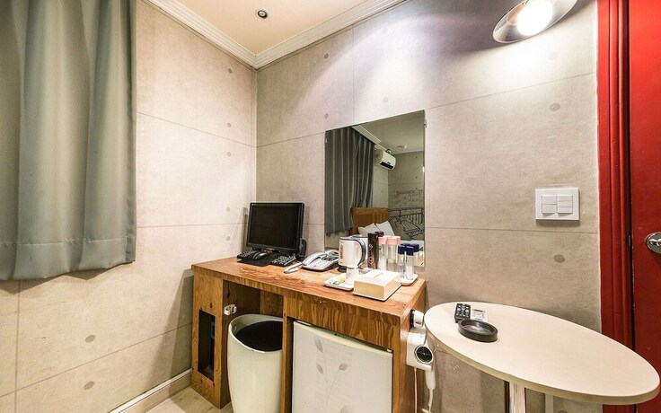 Imagen de la habitación del Hotel Cheonho Orange. Foto 22