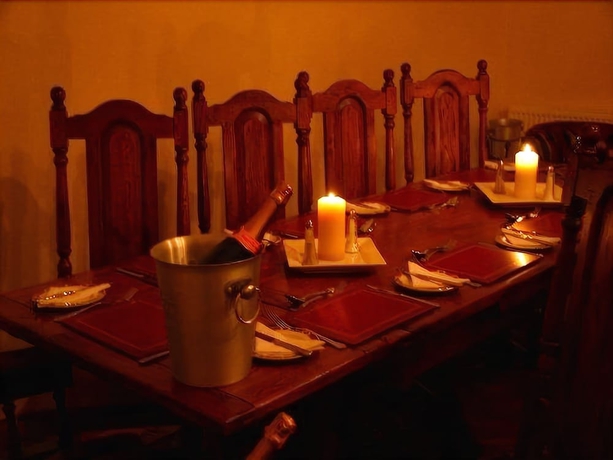Imagen del bar/restaurante del Hotel Chequers Inn. Foto 5