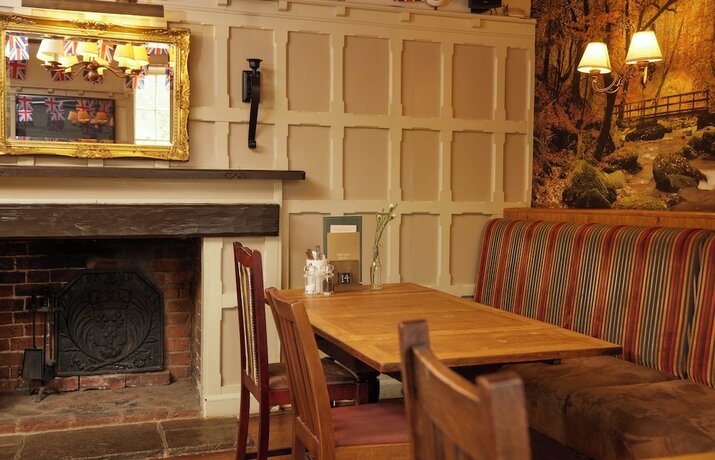 Imagen general del Hotel Chequers Inn by Greene King Inns. Foto 7