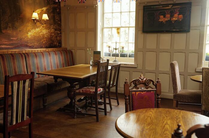 Imagen general del Hotel Chequers Inn by Greene King Inns. Foto 9
