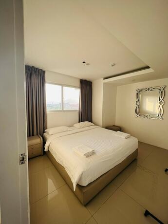 Imagen de la habitación del Hotel Chequers Suite. Foto 24