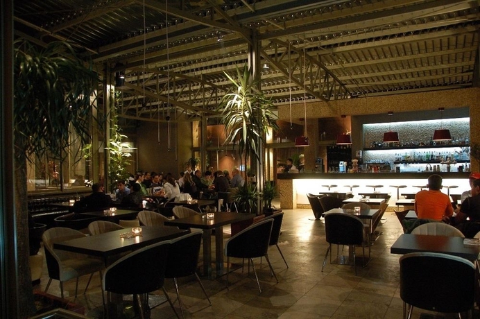 Imagen de los interiores del Hotel Cherica. Foto 12