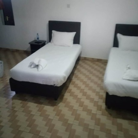 Imagen de la habitación del Hotel Cherika and Suites. Foto 11
