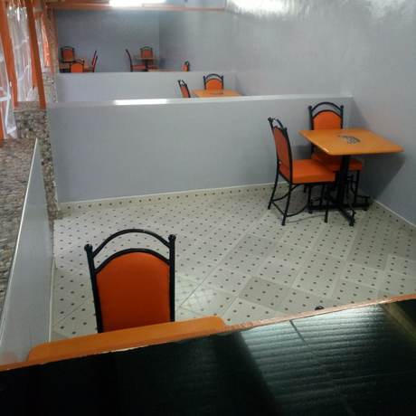 Imagen del bar/restaurante del Hotel Cherika and Suites. Foto 8