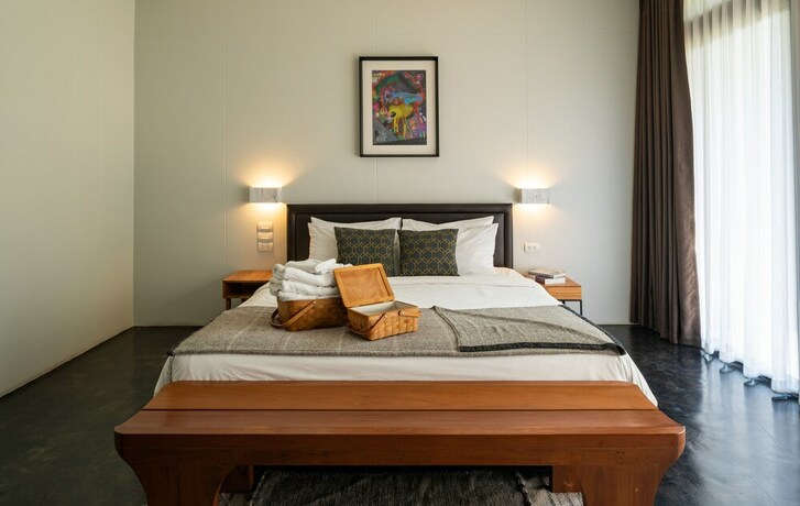 Imagen de la habitación del Hotel Cherlock. Foto 17