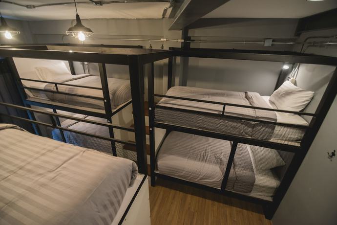 Imagen de la habitación del Hotel Chernchan Hostel. Foto 6