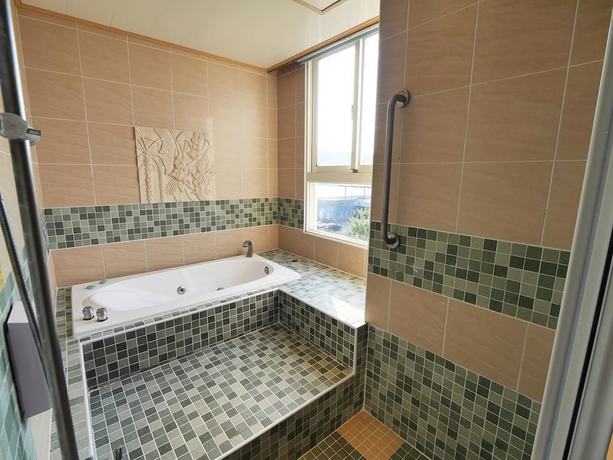 Imagen de la habitación del Hotel Cherng Yuan. Foto 12