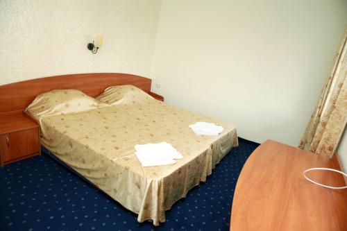 Imagen de la habitación del Hotel Chernomorets. Foto 17