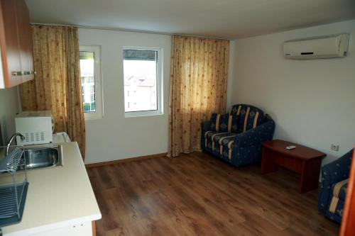 Imagen general del Hotel Chernomorets. Foto 7