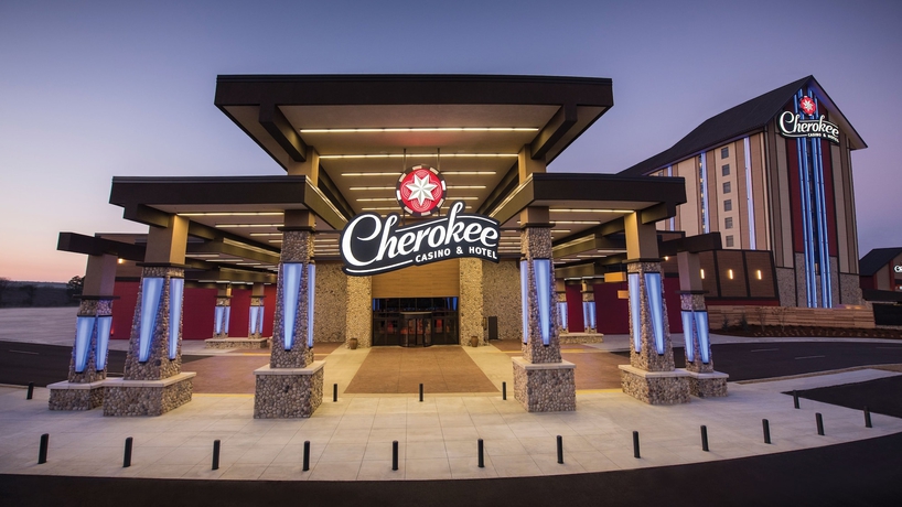 Imagen general del Hotel Cherokee Casino and Roland. Foto 2