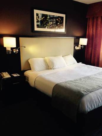 Imagen de la habitación del Hotel Cherokee Grand Hotel. Foto 10