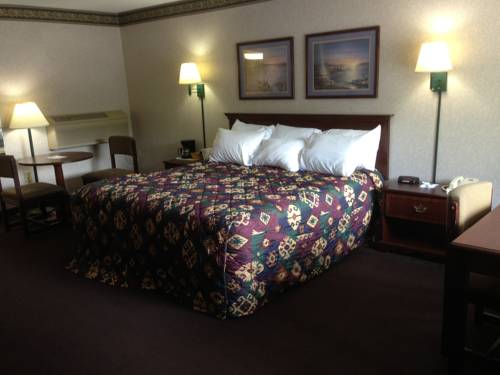 Imagen de la habitación del Hotel Cherokee Grand Hotel. Foto 12