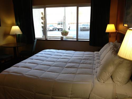 Imagen de la habitación del Hotel Cherokee Grand Hotel. Foto 16