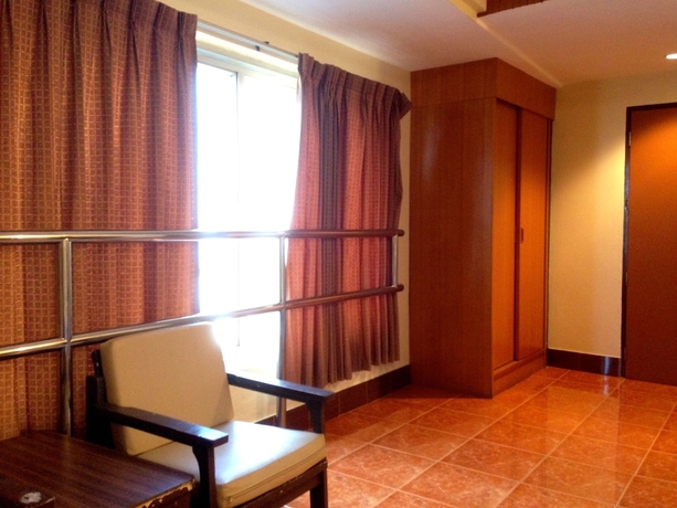 Imagen de la habitación del Hotel Cherry. Foto 8