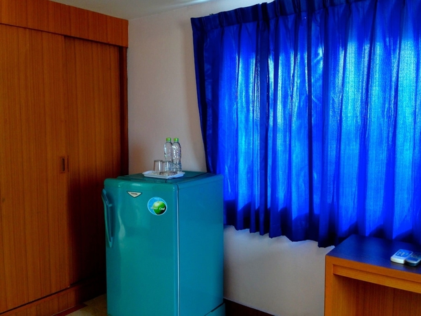 Imagen de la habitación del Hotel Cherry. Foto 11
