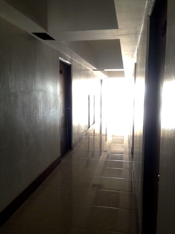 Imagen de los interiores del Hotel Cherry. Foto 18