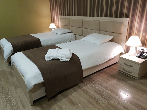 Imagen de la habitación del Hotel Cherry Garden, Tbilisi. Foto 10