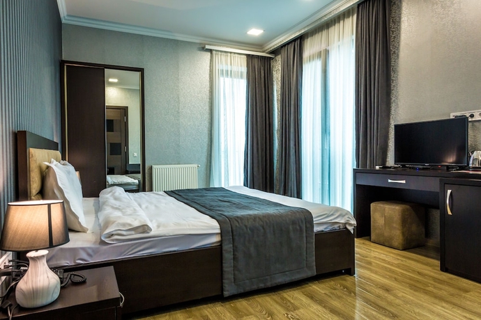 Imagen general del Hotel Cherry Garden, Tbilisi. Foto 1