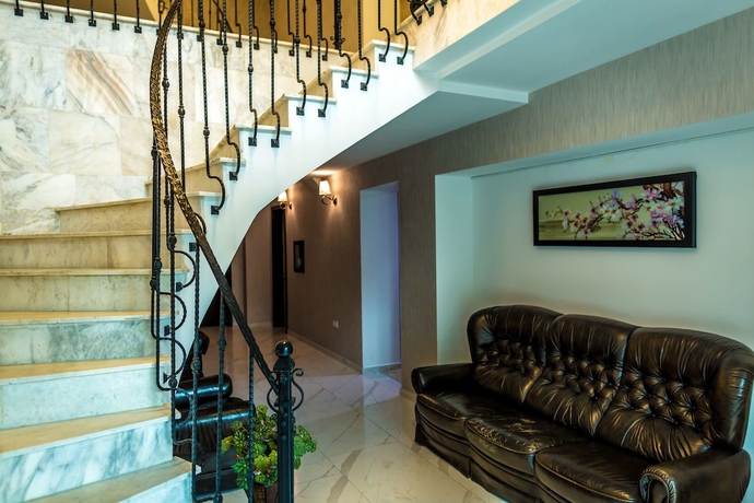 Imagen de los interiores del Hotel Cherry Garden, Tbilisi. Foto 19