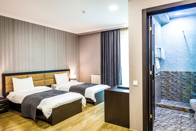 Imagen de la habitación del Hotel Cherry Garden, Tbilisi. Foto 13