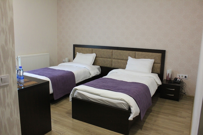Imagen de la habitación del Hotel Cherry Garden, Tbilisi. Foto 15