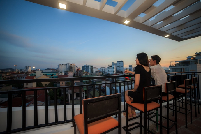 Imagen de los exteriores del Hotel Cherry Hue. Foto 15