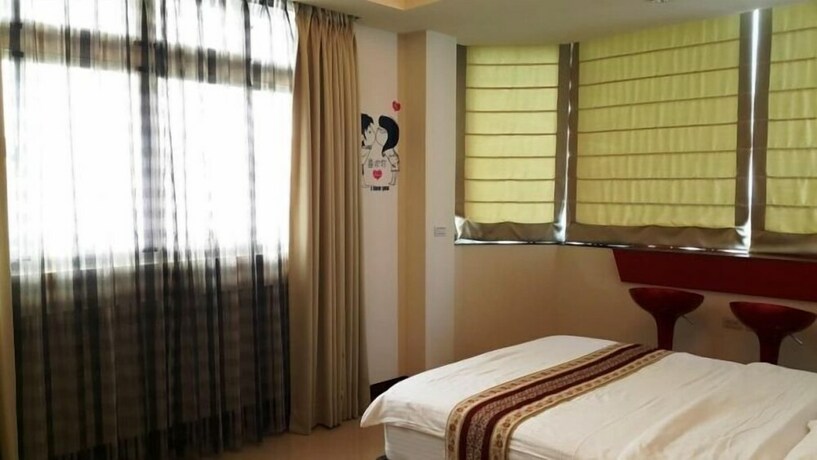 Imagen de la habitación del Hotel Cherry Inn. Foto 15