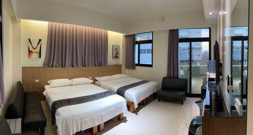 Imagen de la habitación del Hotel Cherry Inn. Foto 22