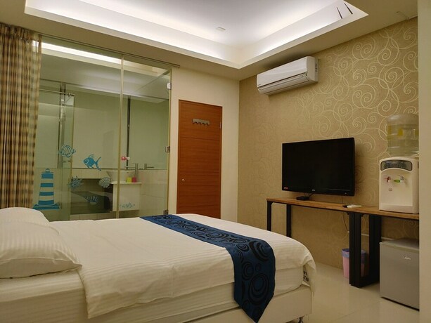 Imagen de la habitación del Hotel Cherry Inn. Foto 23