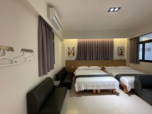 Imagen de la habitación del Hotel Cherry Inn. Foto 40