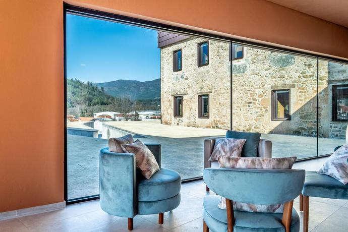 Imagen de los interiores del Hotel Cherry Sculpture. Foto 8