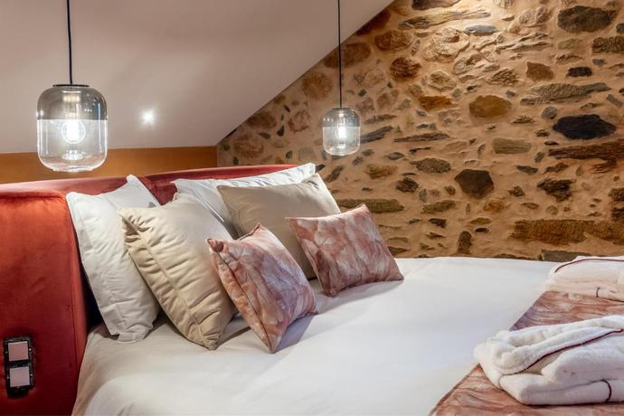 Imagen de la habitación del Hotel Cherry Sculpture. Foto 5