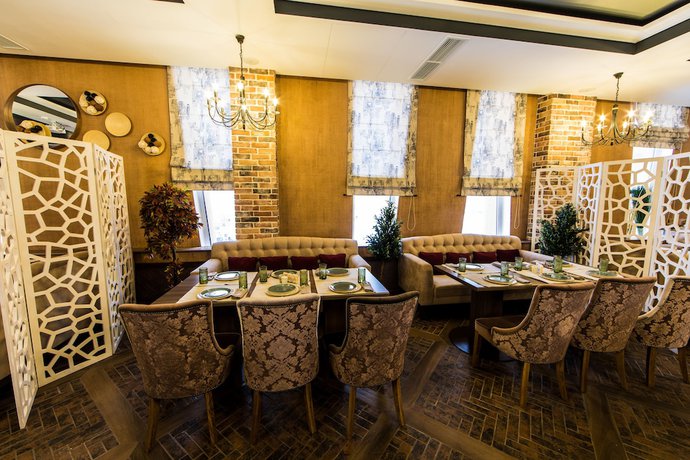 Imagen del bar/restaurante del Hotel Cherry hotel. Foto 2