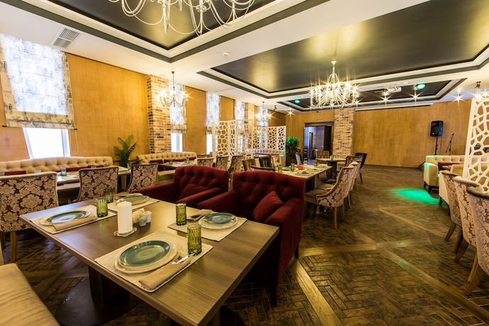 Imagen del bar/restaurante del Hotel Cherry hotel. Foto 8