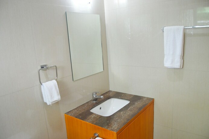 Imagen de la habitación del Hotel Cherry's Court_yard. Foto 18