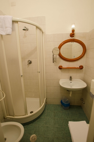 Imagen de la habitación del Hotel Cherubini. Foto 2