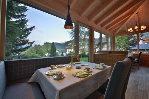 Imagen general del Hotel Chesa Monte. Foto 4