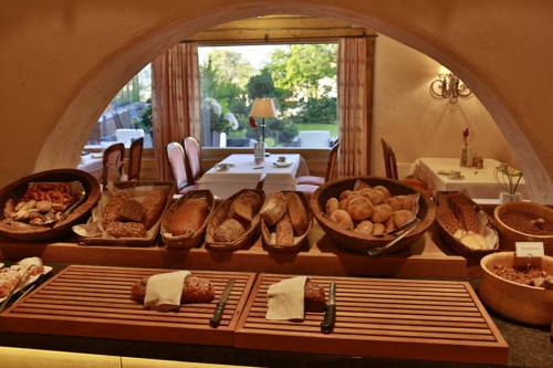 Imagen general del Hotel Chesa Monte. Foto 5