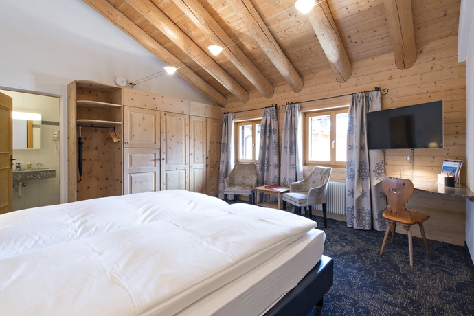Imagen de la habitación del Hotel Chesa Rosatsch. Foto 9