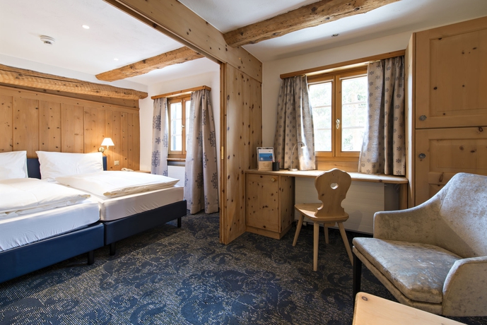 Imagen de la habitación del Hotel Chesa Rosatsch. Foto 15