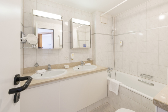 Imagen de la habitación del Hotel Chesa Sarita. Foto 3