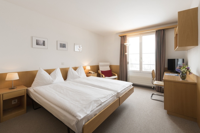 Imagen de la habitación del Hotel Chesa Sarita. Foto 9