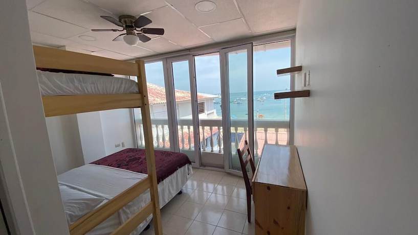 Imagen de la habitación del Hotel Chescos Hostel and. Foto 15