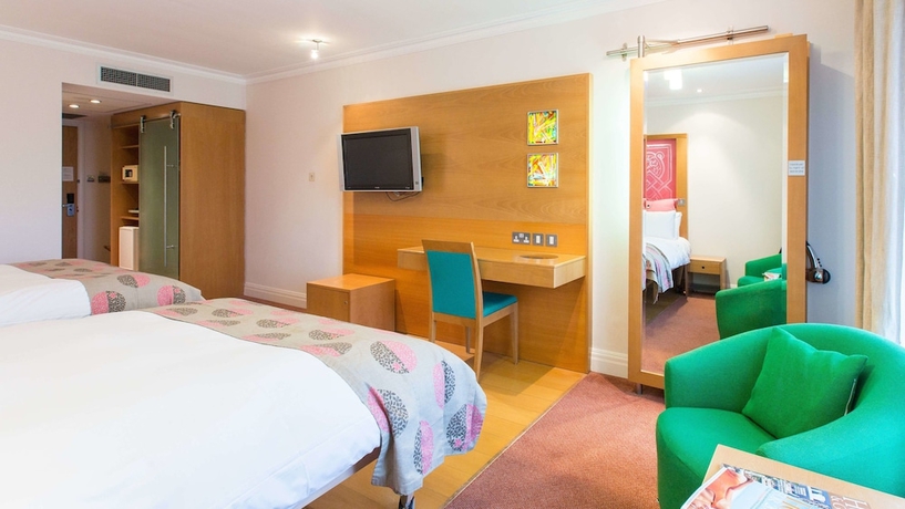 Imagen de la habitación del Hotel Chesford Grange. Foto 14