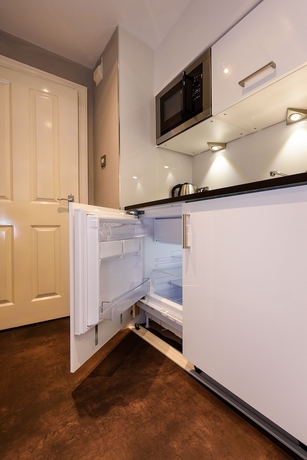 Imagen de la habitación del Hotel Cheshire Hospitality Ltd T/a Lennox Lea Studios and Apartments. Foto 12