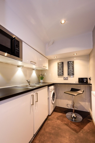 Imagen de la habitación del Hotel Cheshire Hospitality Ltd T/a Lennox Lea Studios and Apartments. Foto 14