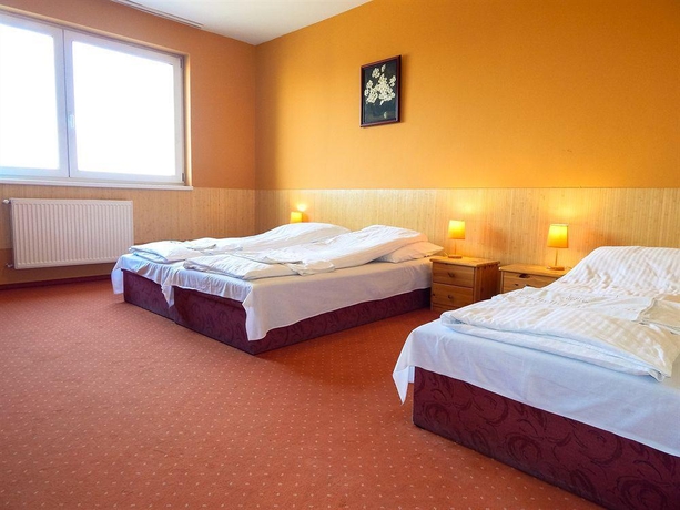 Imagen general del Hotel Chesscom. Foto 12