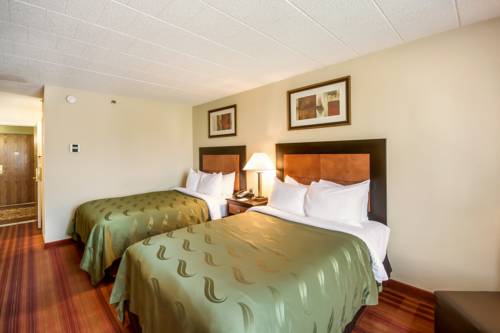 Imagen de la habitación del Hotel Chester and Conference Center. Foto 3