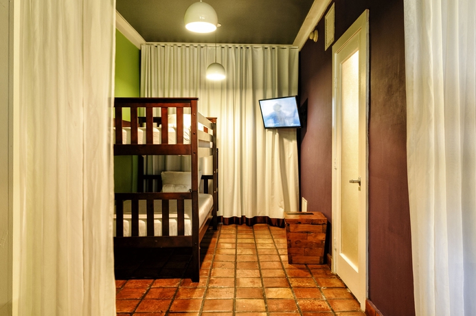 Imagen de la habitación del Hotel Chesterfield Hotel y Suites. Foto 7